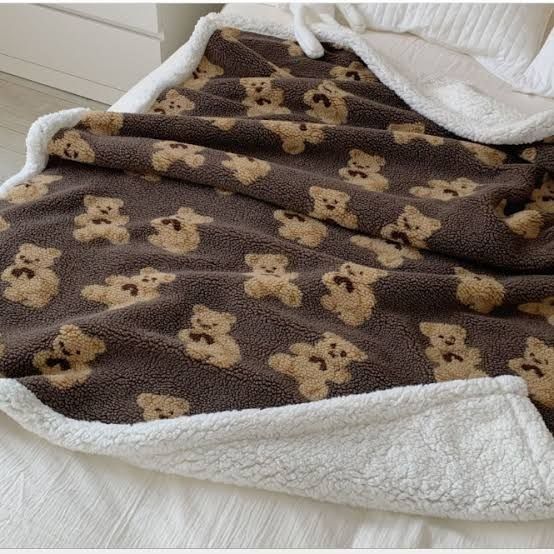 Teddy Cuddle Blanket