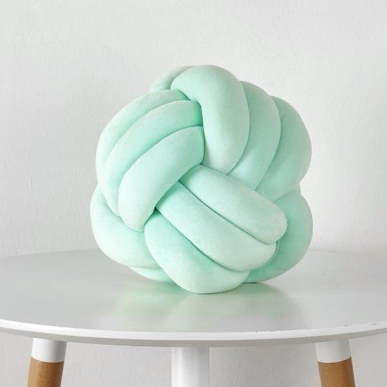 KnotBall
